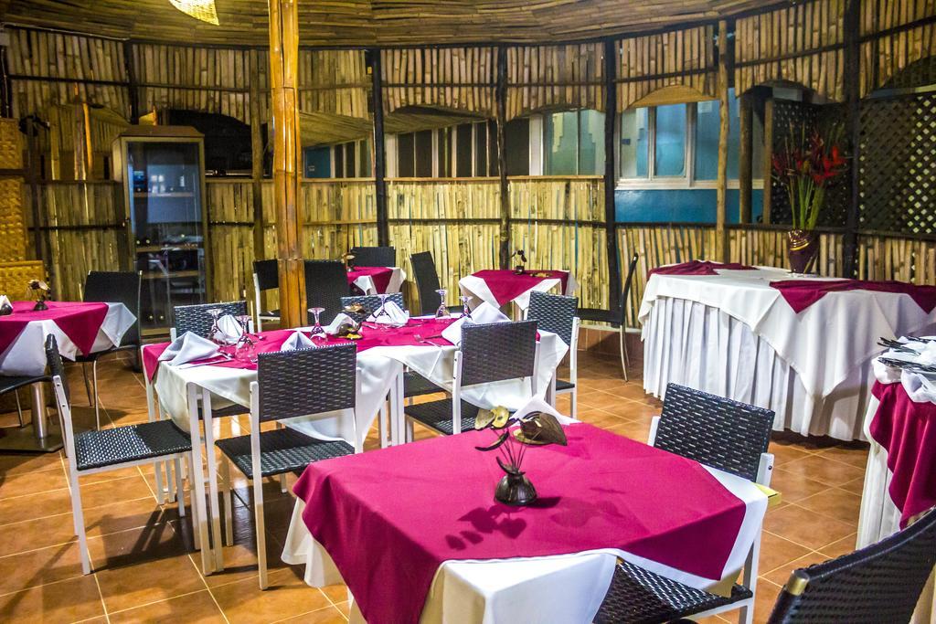 Hotel Avenida Сан-Томе Экстерьер фото