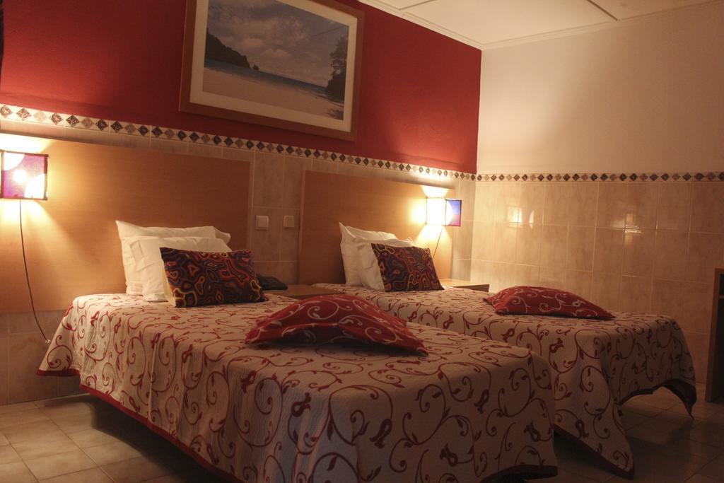 Hotel Avenida Сан-Томе Экстерьер фото